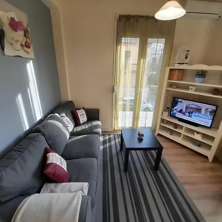 아파트 Elektra's With Parking *