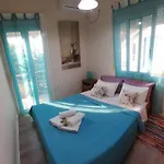 Elektra's With Parking أرغوستولي